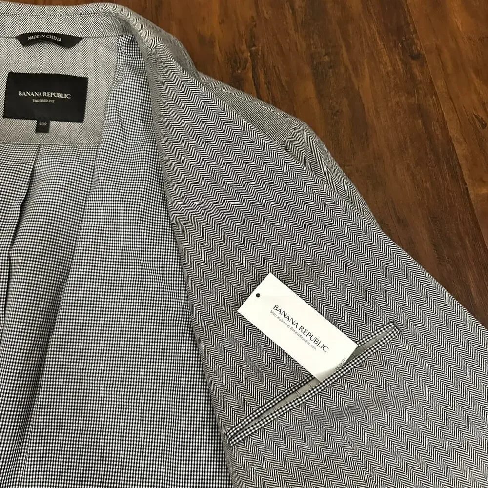 BANANA REPUBLIC Blazer Mens 40R Gray Herringbone Tailored Fit Preppy Business